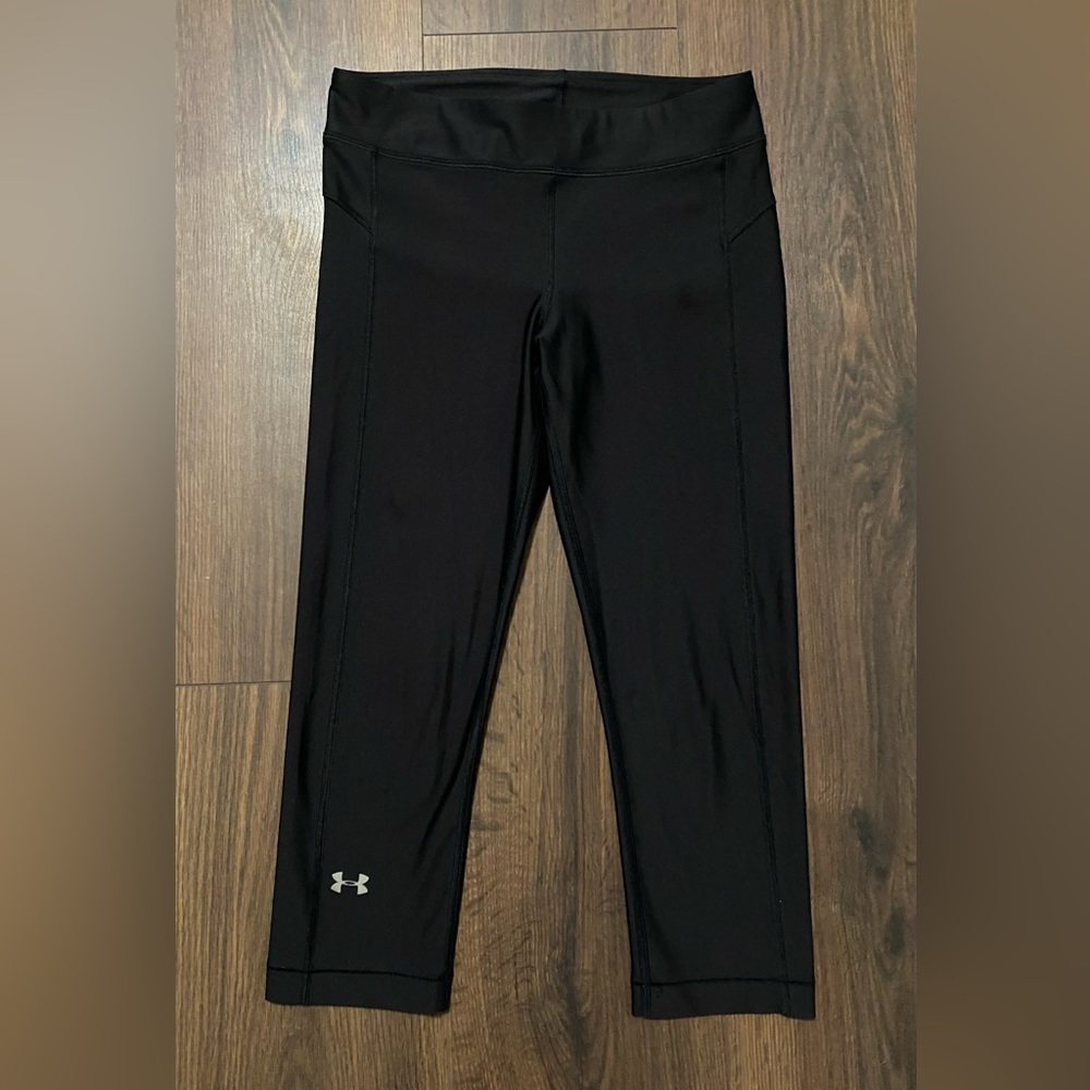 Women’s Under Armour Heat Gear Black Activewear Capri Pants S